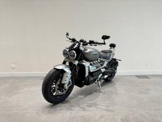 TRIUMPH ROCKET III R 